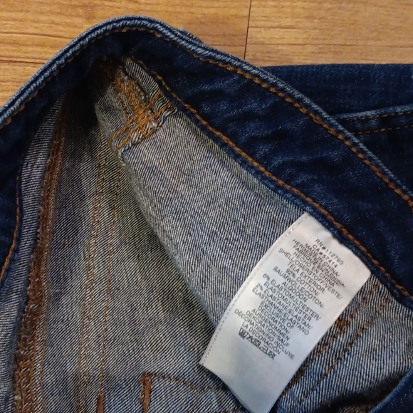 Womens size 27 True Religion mid flare jeans - Picture 4 of 9